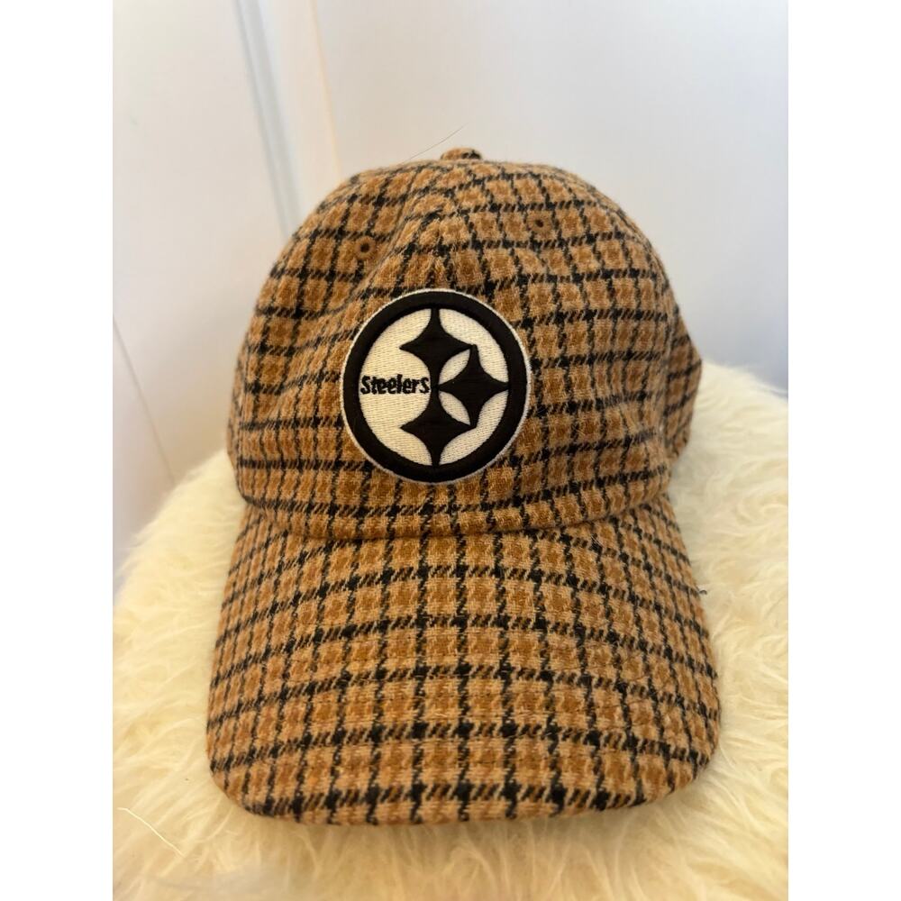 ‘47 Pittsburgh Steelers Shepherd's Check Clean Up cap in a camel-colored tartan